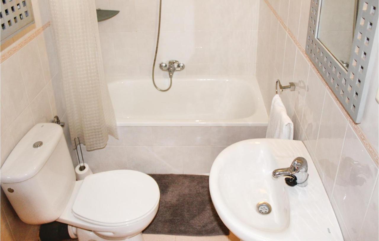 2 Bedroom Pet Friendly Apartment In Alicante Exterior foto